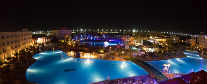 Hotel TITANIC RESORT AQUA PARK 4* - Hurghada, Egipt. - Photo 1