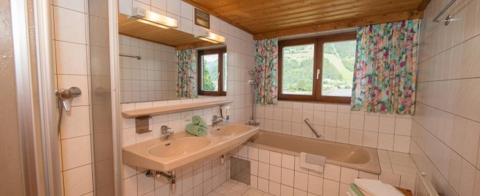 Apartamentele KRISTALL 3* - Zell am See, Austria. - Photo 15