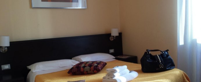 Hotel SAN LORENZO GUEST HOUSE 3* - Roma, Italia. - Photo 3