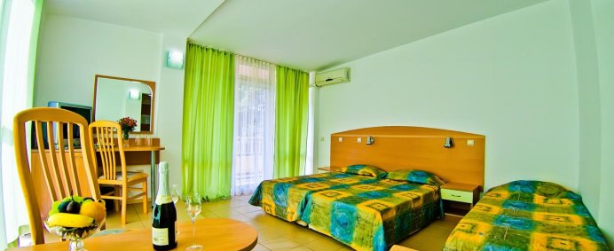 Hotel GLORIA 3* - Sf. Constantin si Elena, Bulgaria. - Photo 3