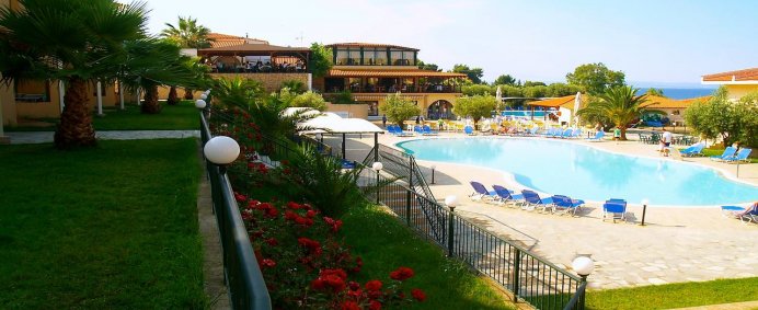 Hotel VILLAGE MARE 4* - Halkidiki Sithonia, Grecia. - Photo 1