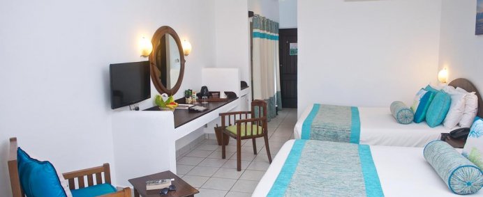 Hotel VOYAGER BEACH RESORT 4* - Mombasa, Kenya. - Photo 11