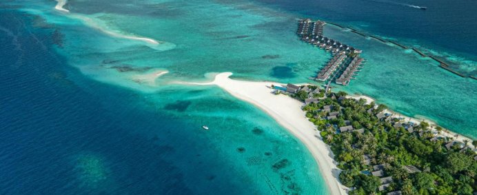 Complex FOUR SEASONS RESORT MALDIVES at LANDAA GIRAAVARU 5* DeLuxe - Baa Atoll, Maldive (Best Family Resorts) - Photo 1