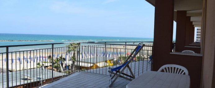 Hotel ASTORIA 3* - Coasta ADRIATICII (Pesaro), Italia. (PET FRIENDLY) - Photo 13