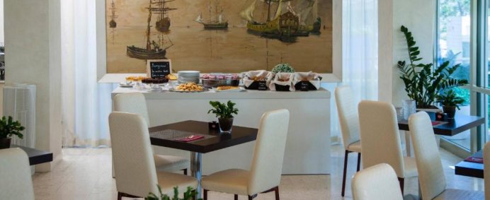 Hotel MON CHERI 3* - Coasta ADRIATICII (Riccione), Italia. (PET FRIENDLY) - Photo 12