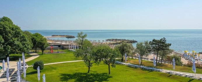 Complex SAFIR BLUE RESORT 3* (Cleopatra ; Narcis ; Semiramis) - Saturn, Romania. - Photo 2