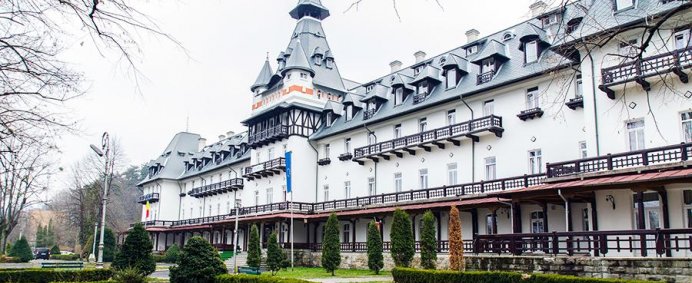 Hotel CENTRAL 3* - Calimanesti - Caciulata, Romania. - Photo 1